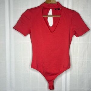 Lulus high neck short sleeve thong bodysuit coral small
